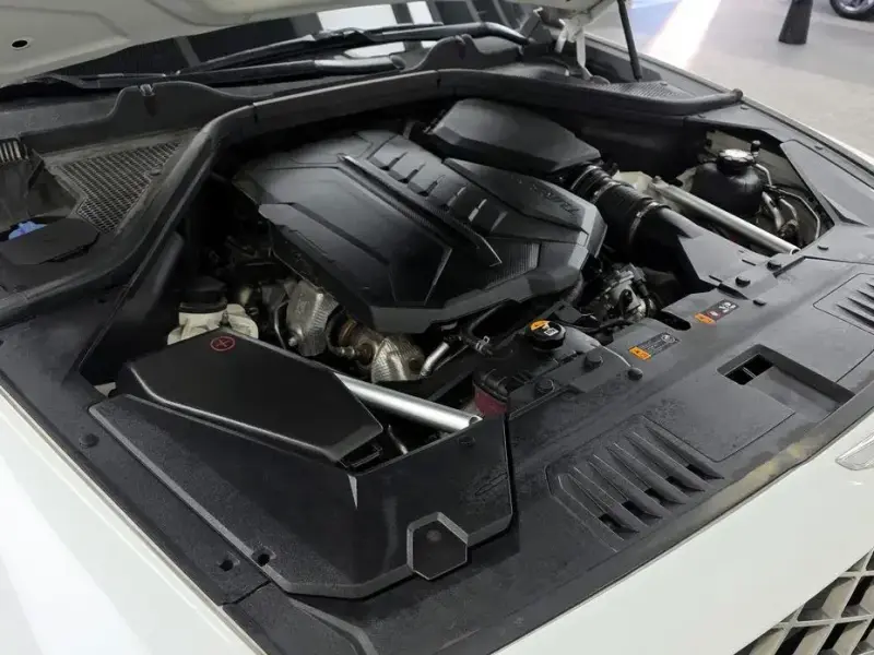 2023 Genesis GV80 с пробегом 87 370 км