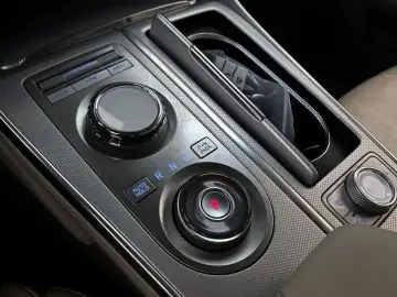 2023 Genesis GV80 с пробегом 87 370 км