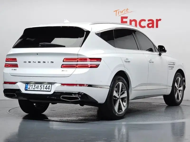 2023 Genesis GV80 с пробегом 47 749 км