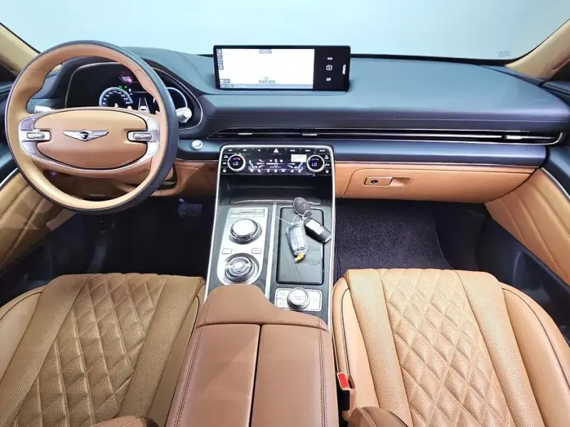 2023 Genesis GV80 с пробегом 47 749 км