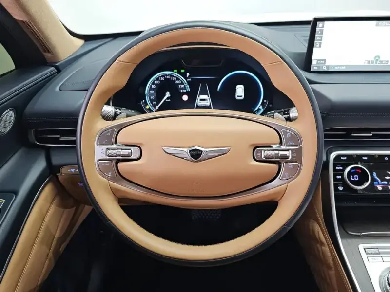 2023 Genesis GV80 с пробегом 47 749 км