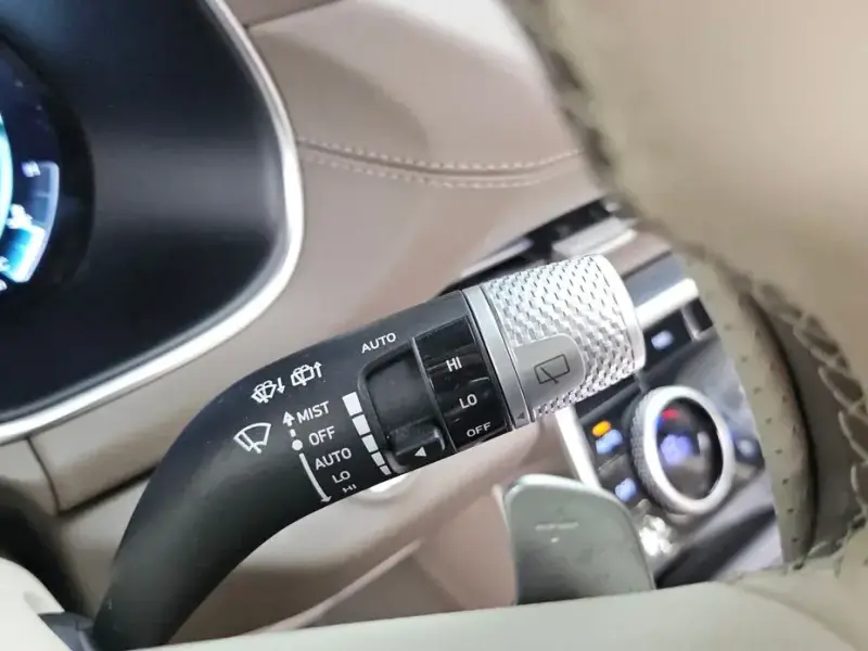2023 Genesis GV80 с пробегом 52 886 км