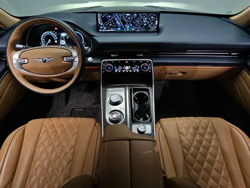 2023 Genesis GV80 с пробегом 33 567 км