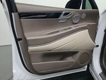 2023 Genesis GV80 с пробегом 25 275 км