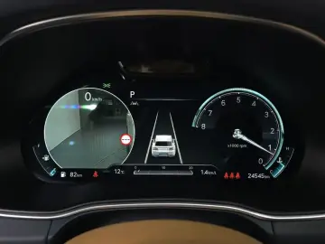 2023 Genesis GV80 с пробегом 24 545 км