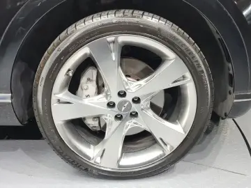 2023 Genesis GV80 с пробегом 91 571 км