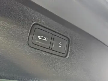 2023 Genesis GV80 с пробегом 49 949 км