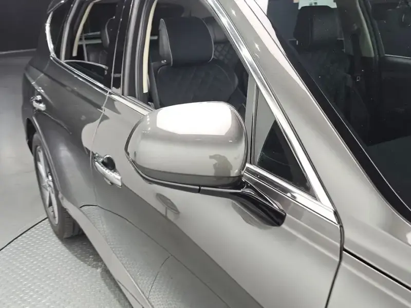 2023 Genesis GV80 с пробегом 49 949 км