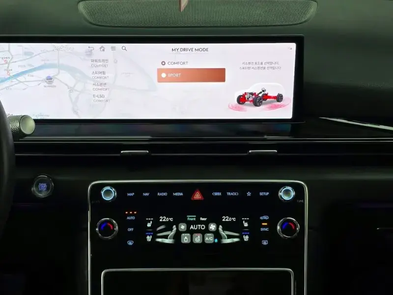 2023 Genesis GV80 с пробегом 30 504 км