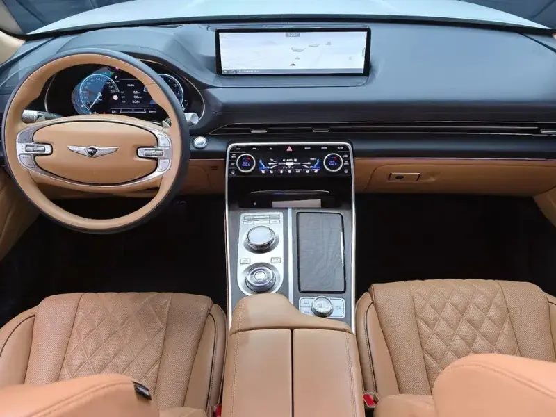 2023 Genesis GV80 с пробегом 50 818 км