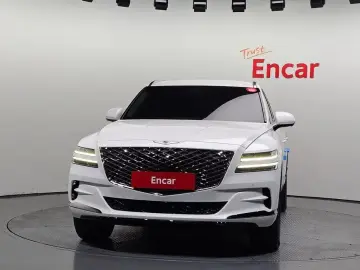 2023 Genesis GV80 с пробегом 31 892 км