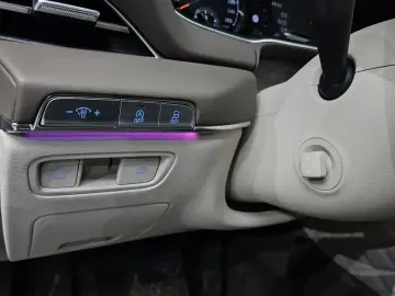 2023 Genesis GV80 с пробегом 31 892 км