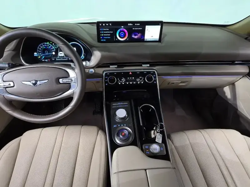 2023 Genesis GV80 с пробегом 44 072 км