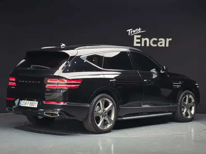 2023 Genesis GV80 с пробегом 43 488 км