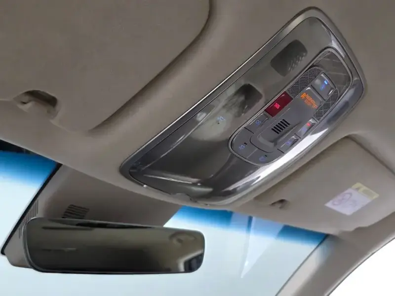 2023 Genesis GV80 с пробегом 76 012 км