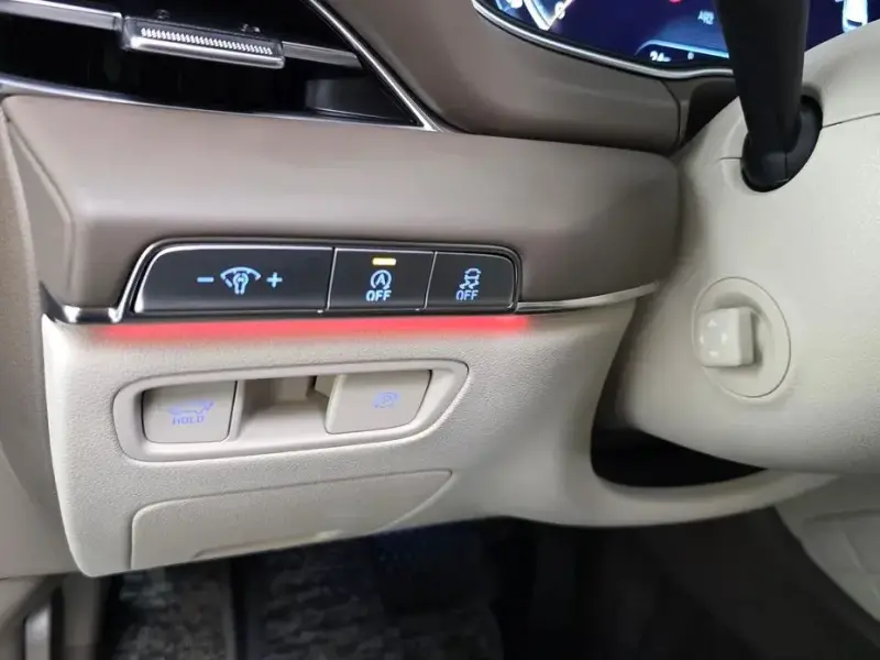 2023 Genesis GV80 с пробегом 76 012 км