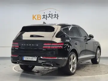 2023 Genesis GV80 с пробегом 13 044 км