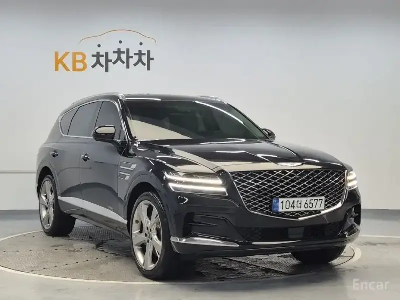 2023 Genesis GV80 с пробегом 13 044 км