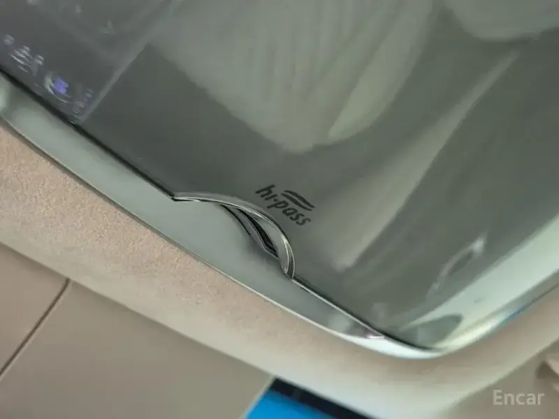 2023 Genesis GV80 с пробегом 13 044 км
