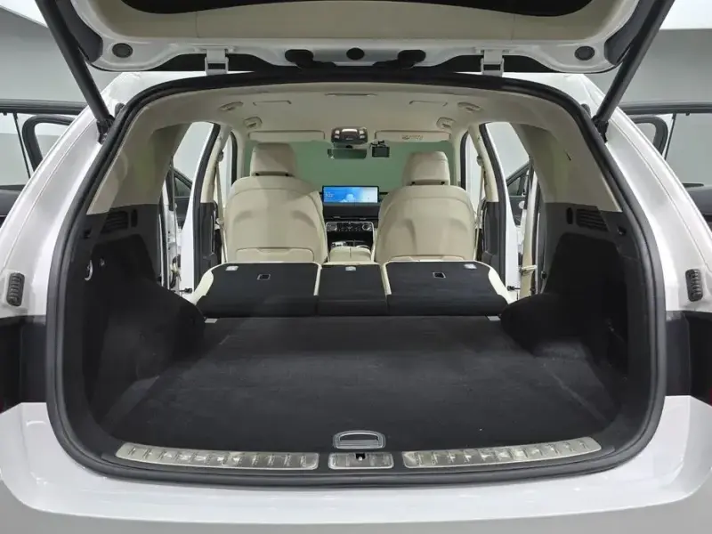 2023 Genesis GV80 с пробегом 54 391 км