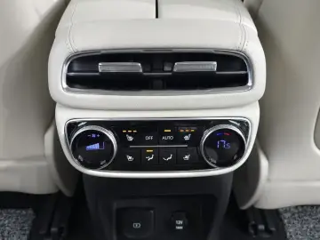 2023 Genesis GV80 с пробегом 54 391 км