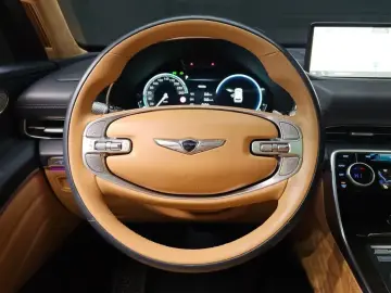 2023 Genesis GV80 с пробегом 71 445 км