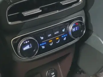 2023 Genesis GV80 с пробегом 45 692 км