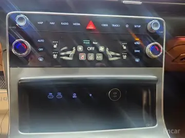 2023 Genesis GV80 с пробегом 27 393 км