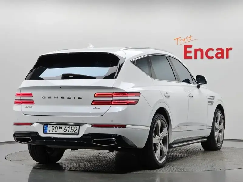 2023 Genesis GV80 с пробегом 75 385 км