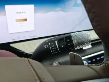 2023 Genesis GV80 с пробегом 19 766 км