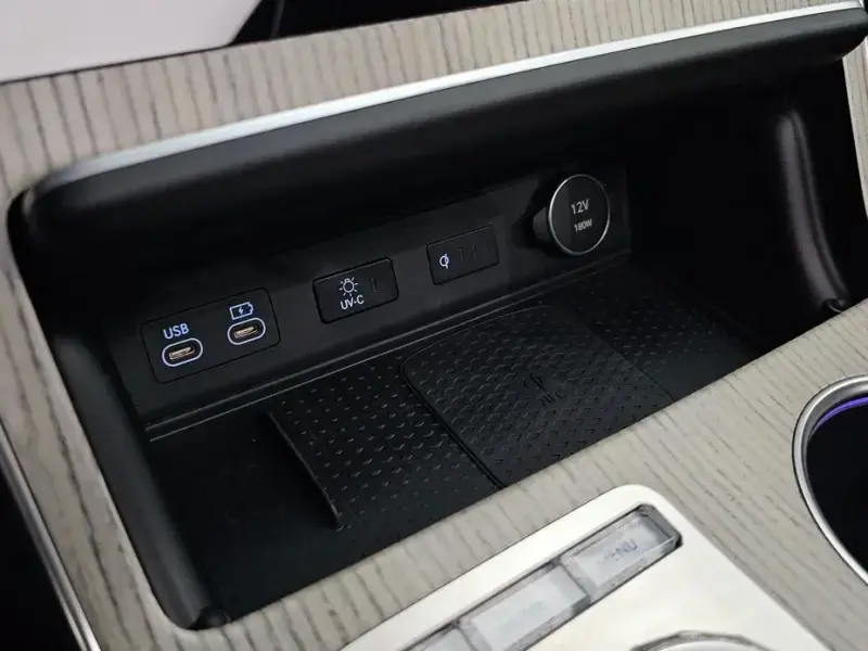 2023 Genesis GV80 с пробегом 19 766 км