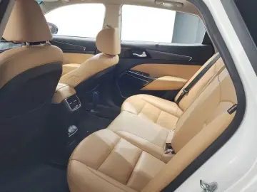 2019 Kia K7 с пробегом 86 367 км