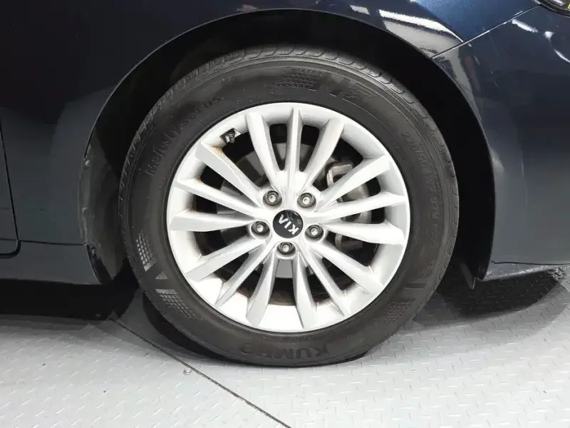 2020 Kia K7 с пробегом 67 752 км