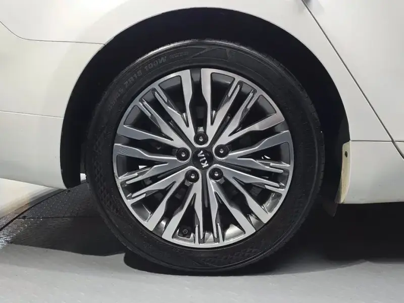 2020 Kia K7 с пробегом 74 854 км
