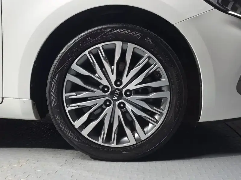 2020 Kia K7 с пробегом 74 854 км