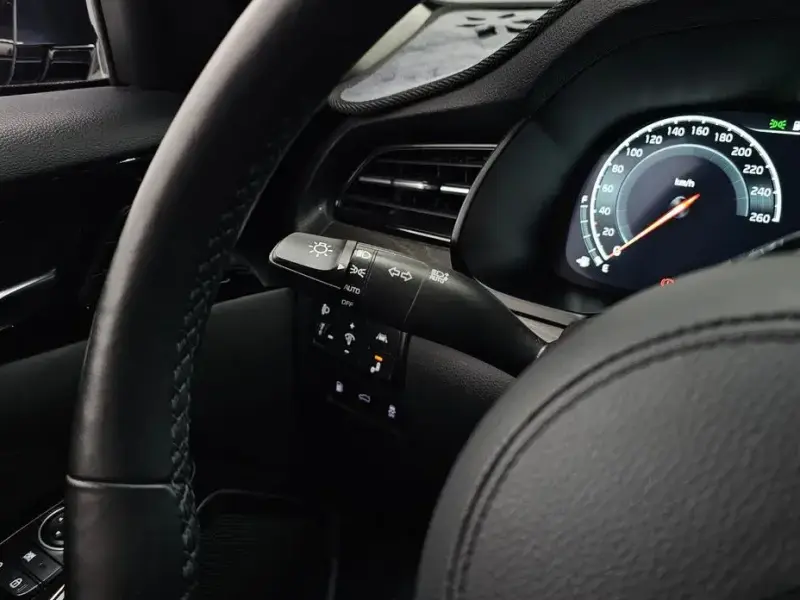 2020 Kia K7 с пробегом 56 608 км
