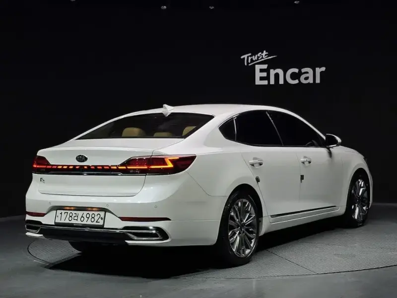 2020 Kia K7 с пробегом 49 343 км