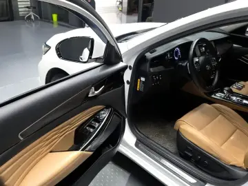 2020 Kia K7 с пробегом 80 498 км