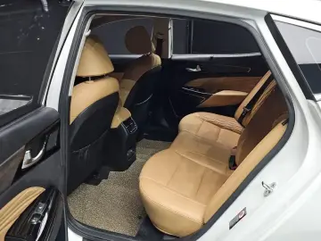 2020 Kia K7 с пробегом 49 343 км