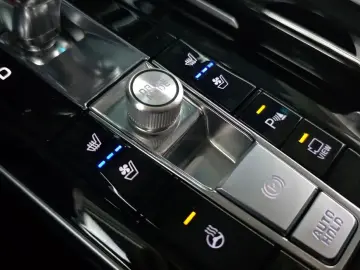 2019 Kia K7 с пробегом 70 499 км