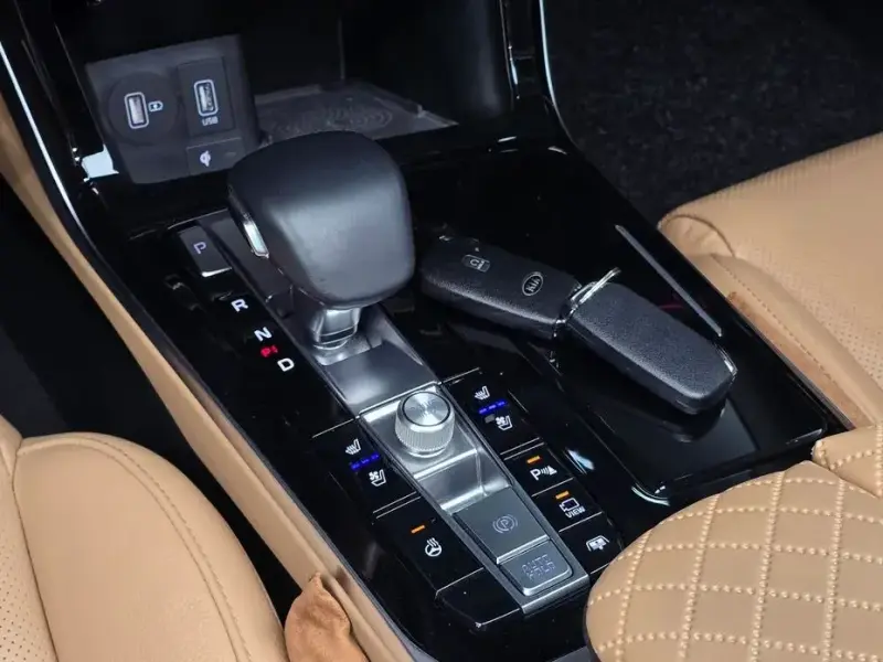 2019 Kia K7 с пробегом 98 963 км