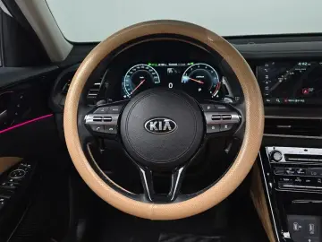 2019 Kia K7 с пробегом 98 963 км