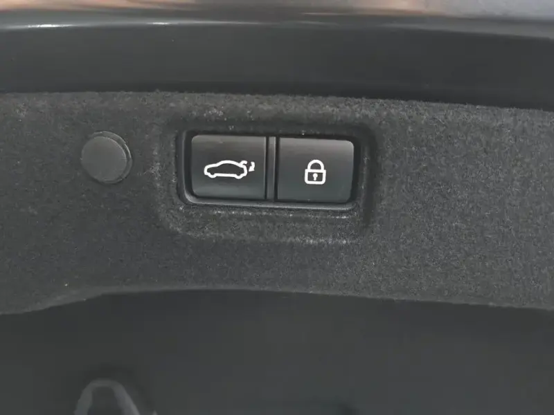 2020 Kia K7 с пробегом 84 867 км