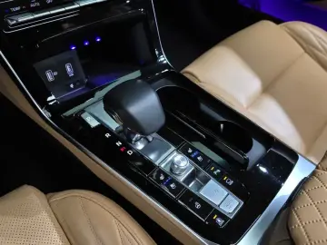2020 Kia K7 с пробегом 63 992 км