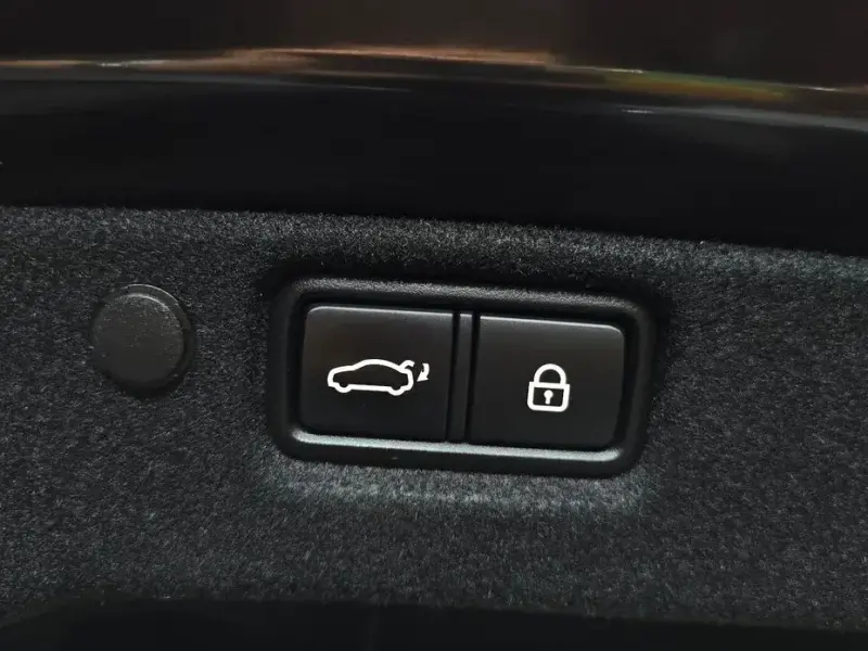 2020 Kia K7 с пробегом 63 992 км