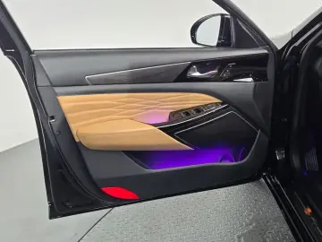 2020 Kia K7 с пробегом 63 992 км