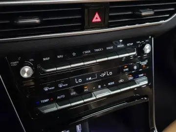 2020 Kia K7 с пробегом 63 992 км
