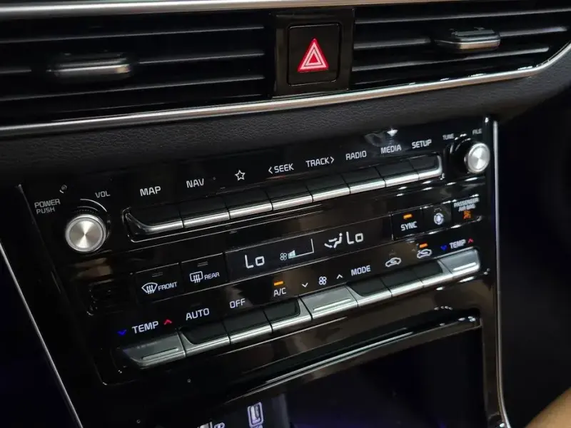 2020 Kia K7 с пробегом 63 992 км