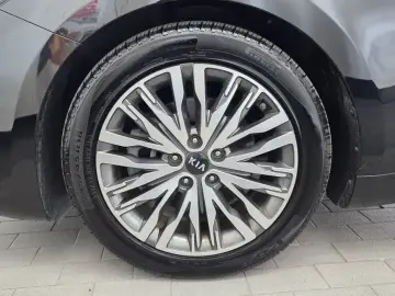 2020 Kia K7 с пробегом 99 740 км