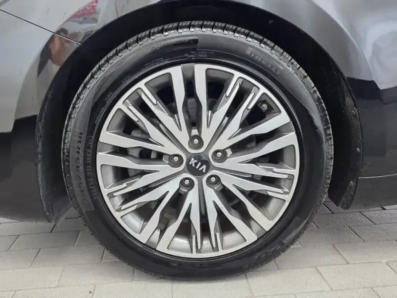 2020 Kia K7 с пробегом 99 740 км